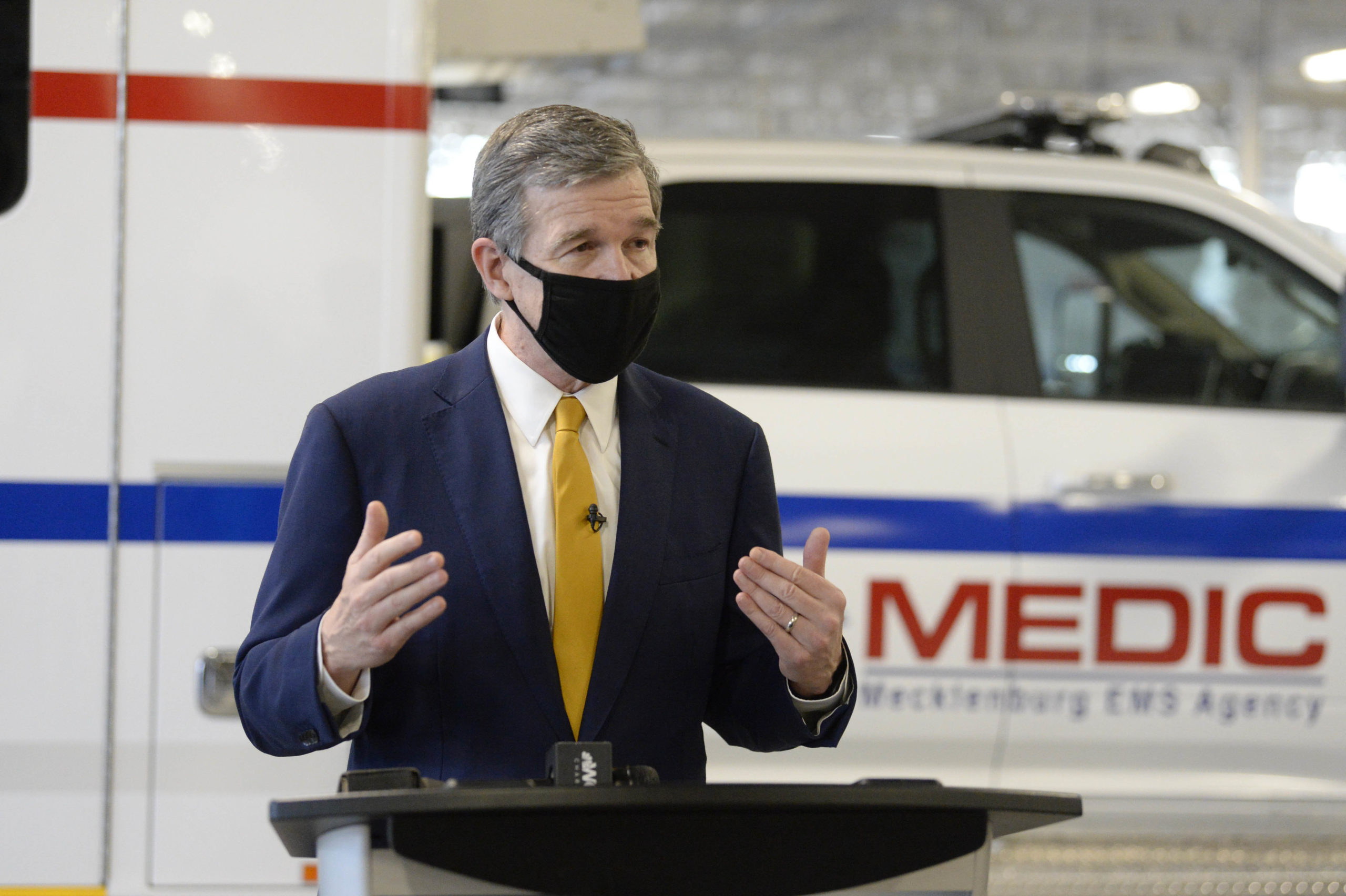 WBTV – NC Governor Cooper Tours Medic’s Vaccination Clinic